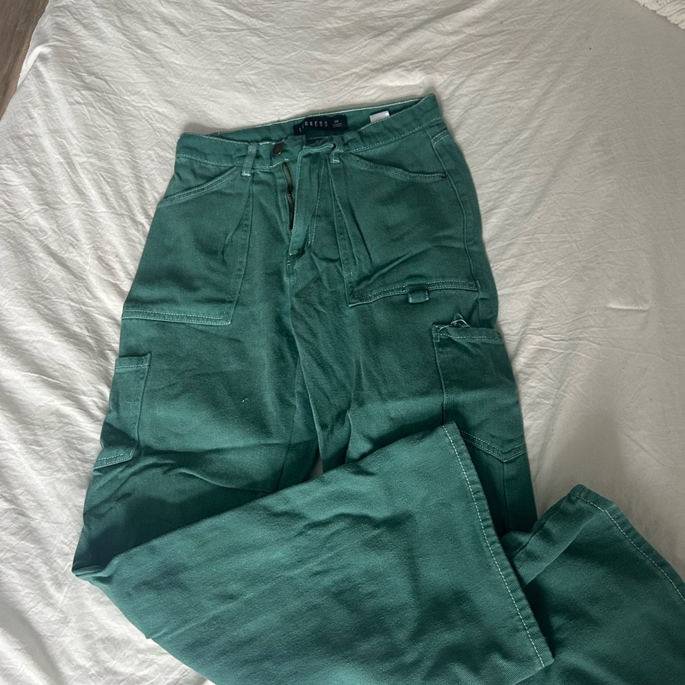 Women’s Green cargo pants